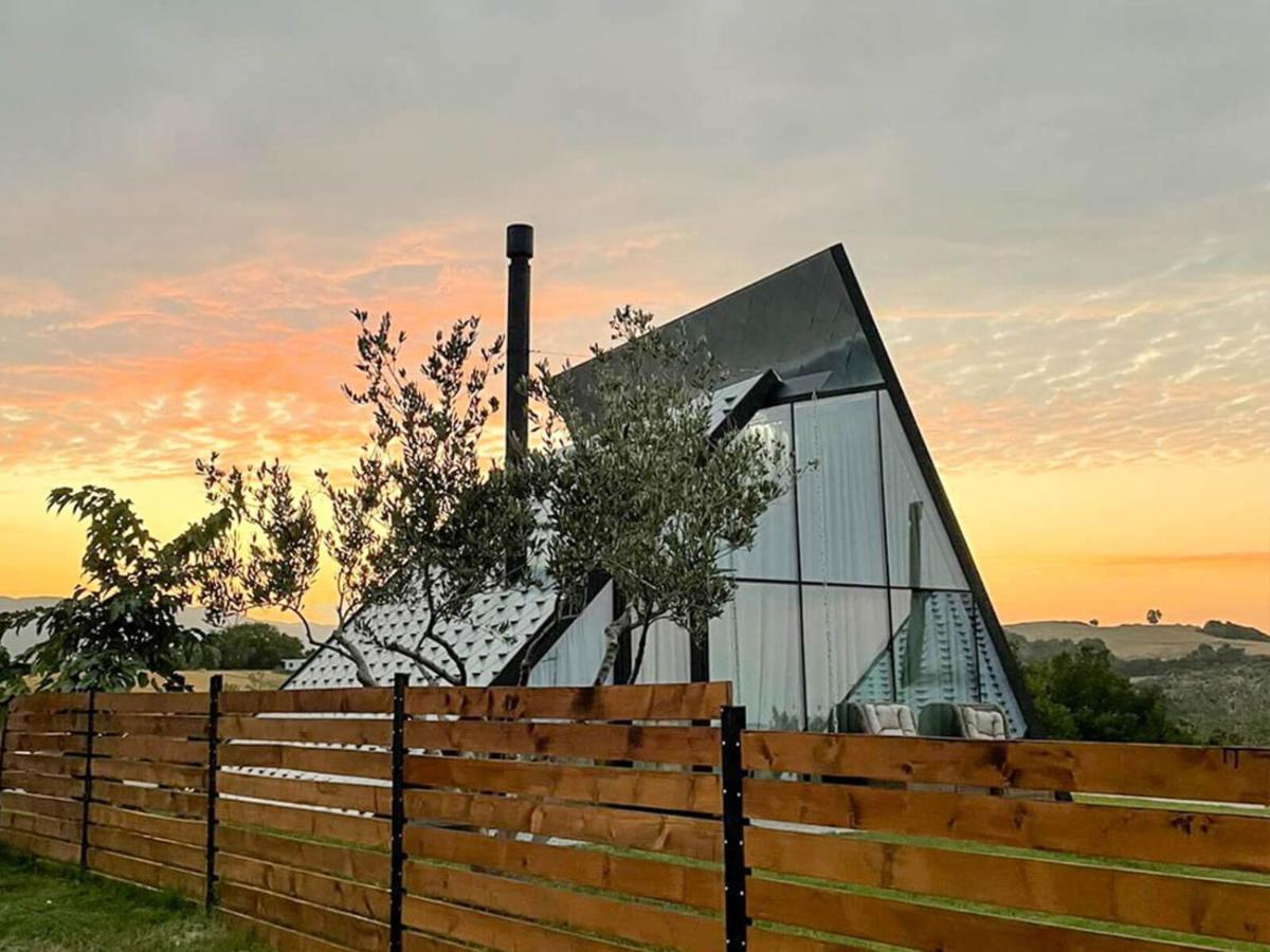 3 Hills Boutique - The Ranch Experience Hotel Trilofos Luaran gambar