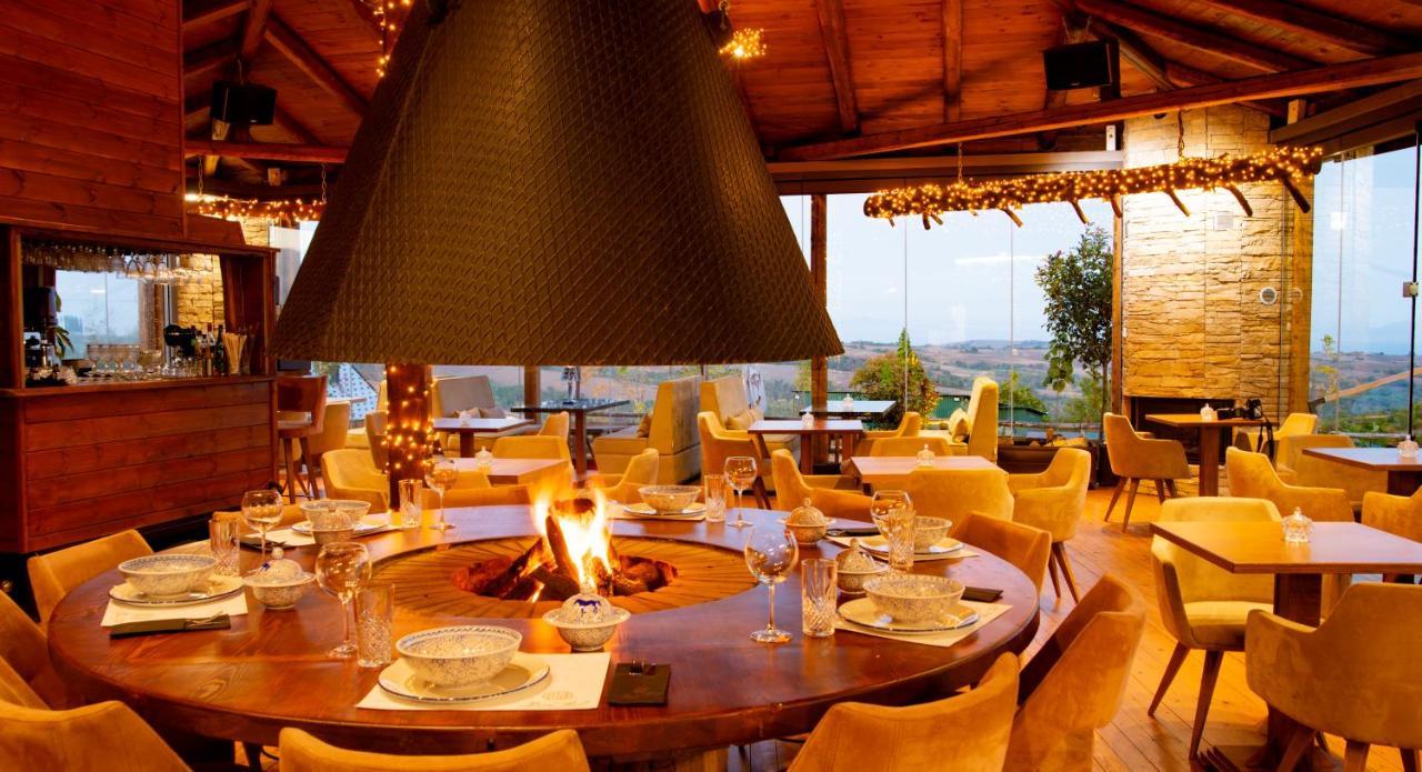 3 Hills Boutique - The Ranch Experience Hotel Trilofos Luaran gambar