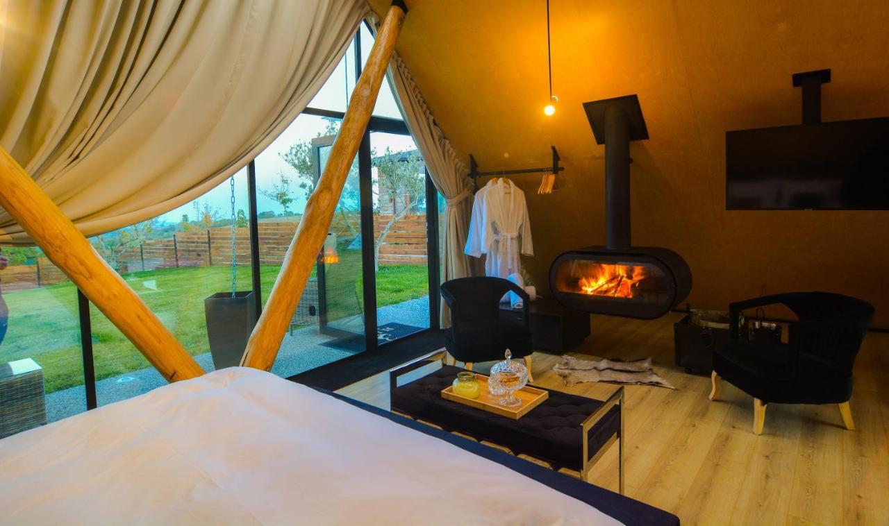 3 Hills Boutique - The Ranch Experience Hotel Trilofos Luaran gambar
